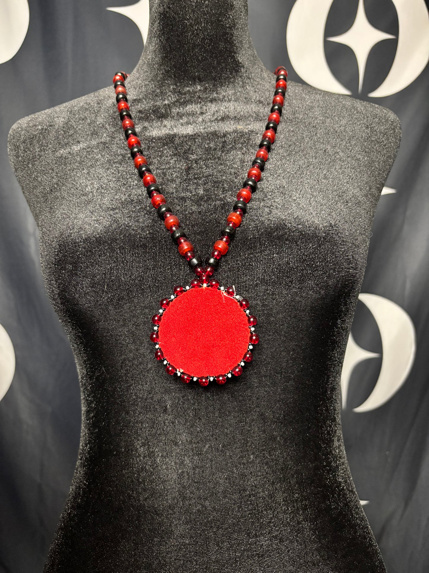 Bak Bak Sunburst Medallion
